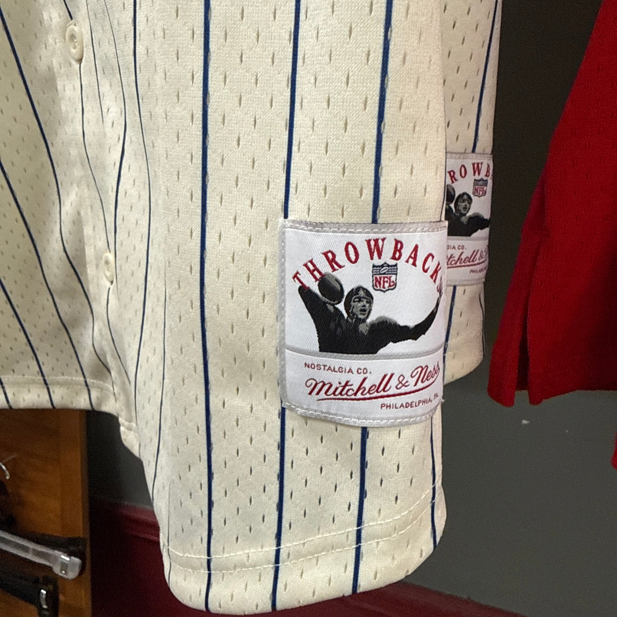Buffalo Bills Mitchell&Ness button from Jersey