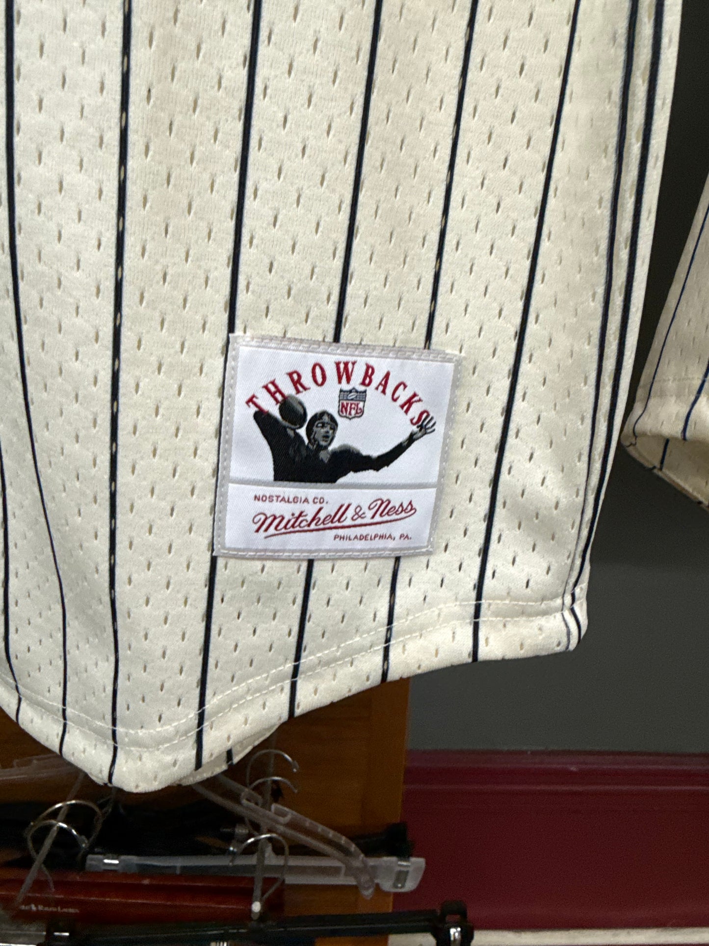 Men's San Francisco 49ers Joe Montana Mitchell & Ness Cream Name & Number Mesh Fashion Jersey