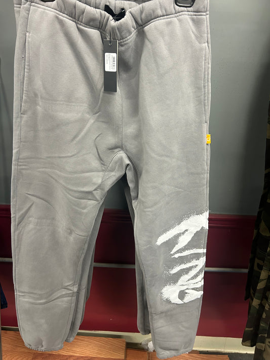 DERANGED SWEATPANTS - TITANIUM GREY