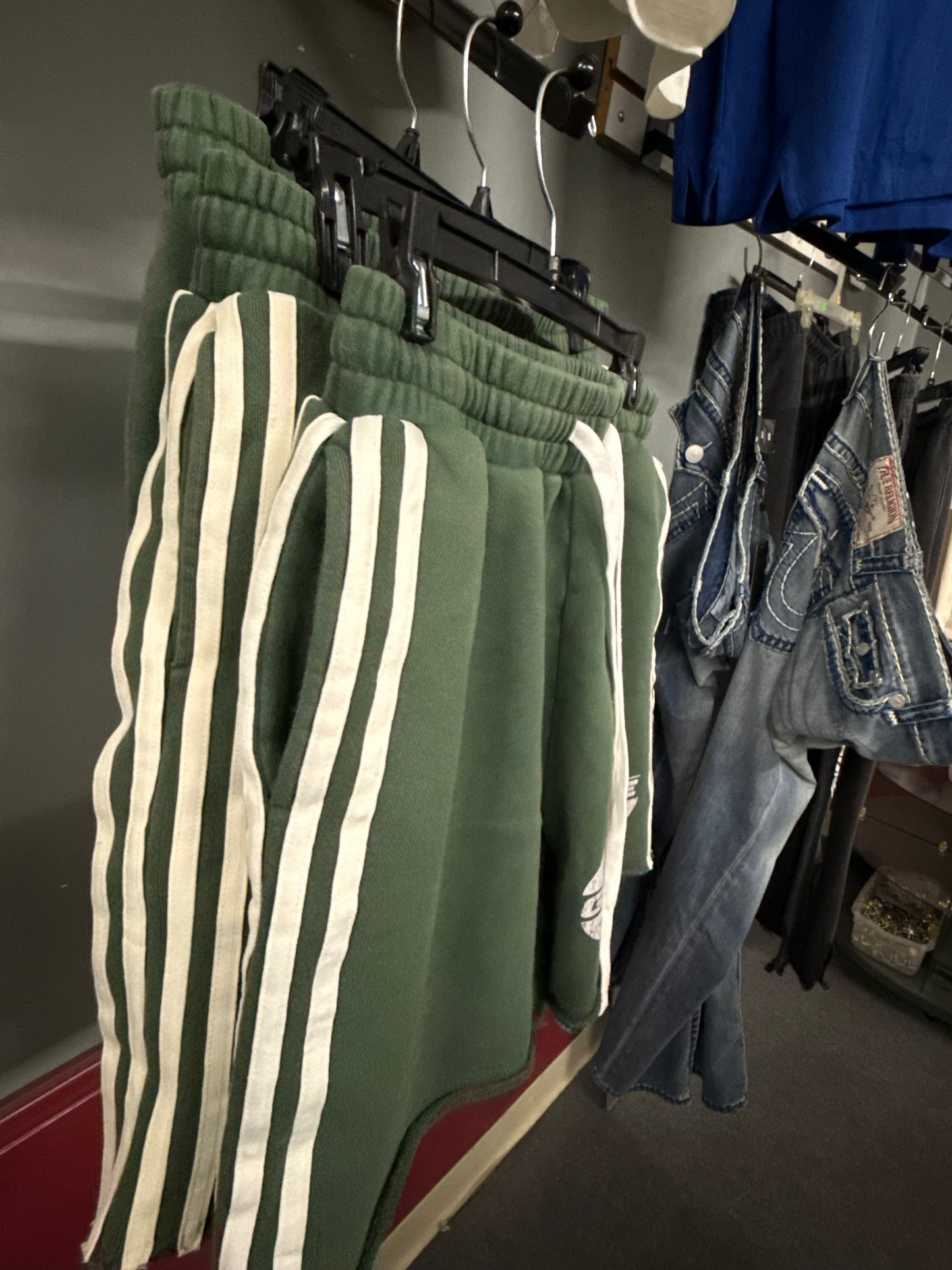IMPERIAL SHORTS - WASHED GREEN