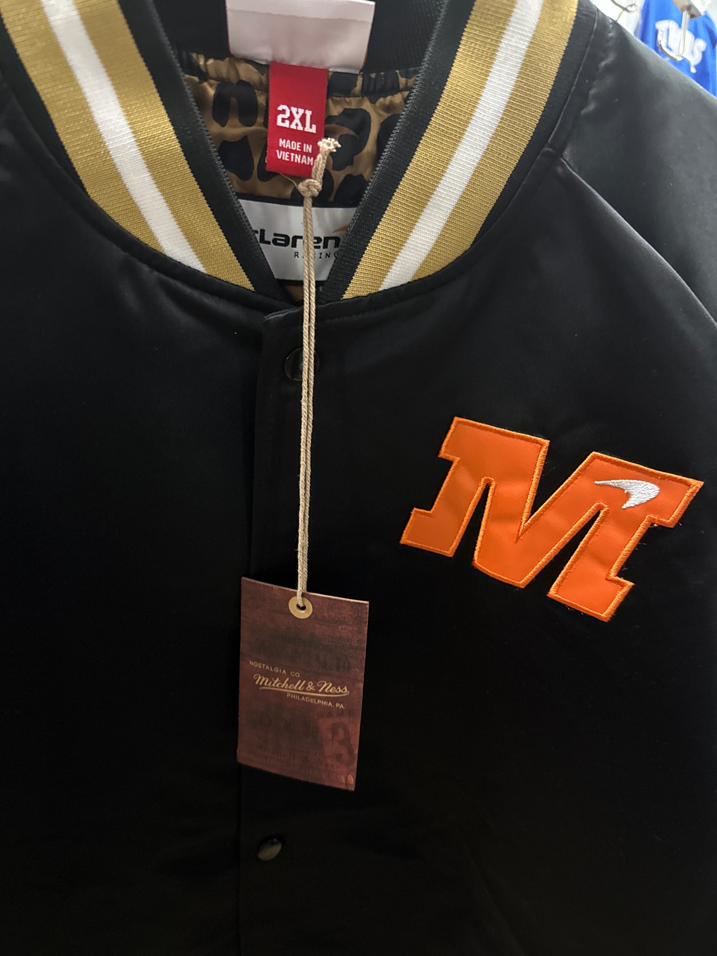 Collab MCLAREN lightweight Vegas collaboration