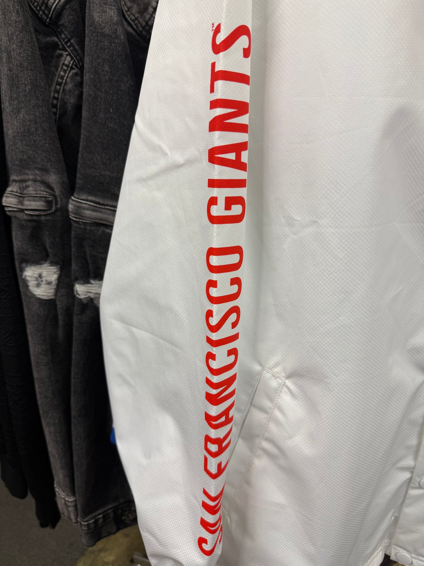 San Francisco Giants white Hooded Coaches Jacket